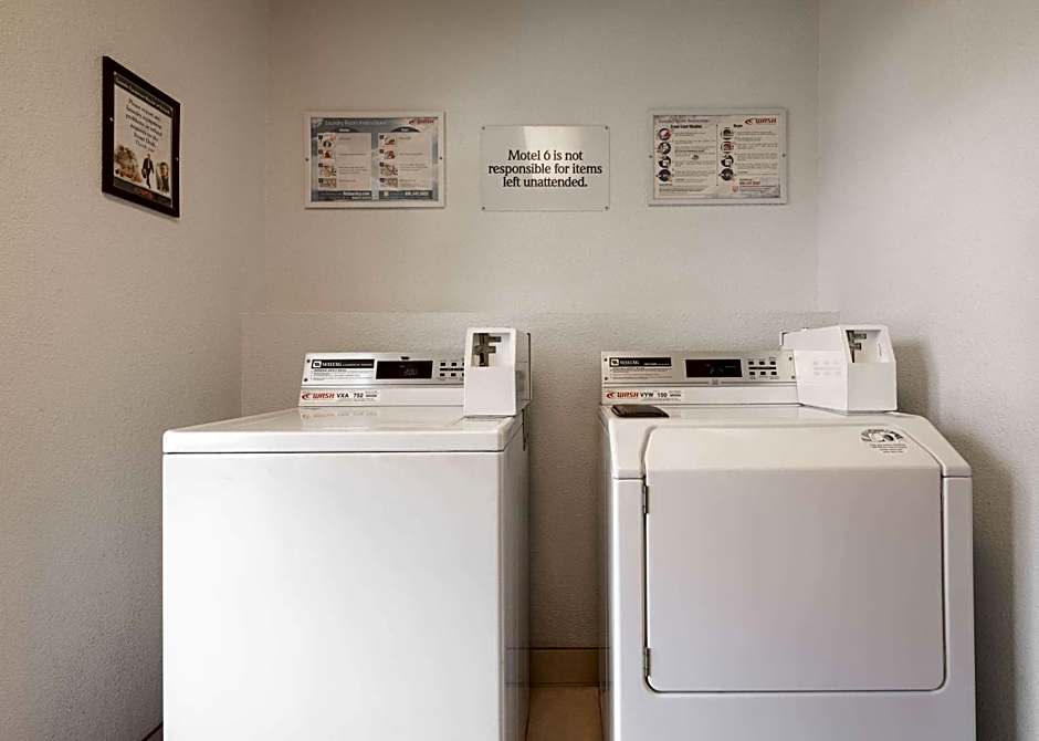 Motel 6-Carpinteria, CA - Santa Barbara - North