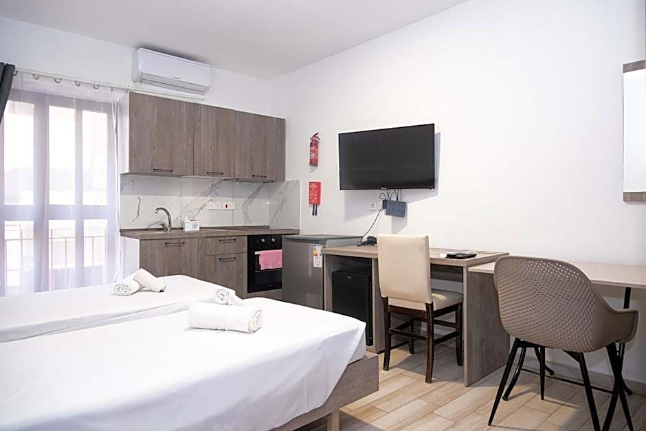 Napoli Suites Studios Aparthotel
