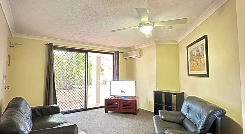 Chevron Palms Holiday Apartments