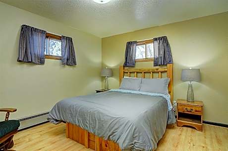 Three-Bedroom Chalet