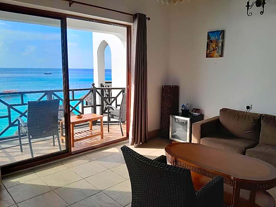 Langi Langi Beach Bungalows