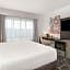 La Quinta Inn & Suites by Wyndham Rosemont/O Hare