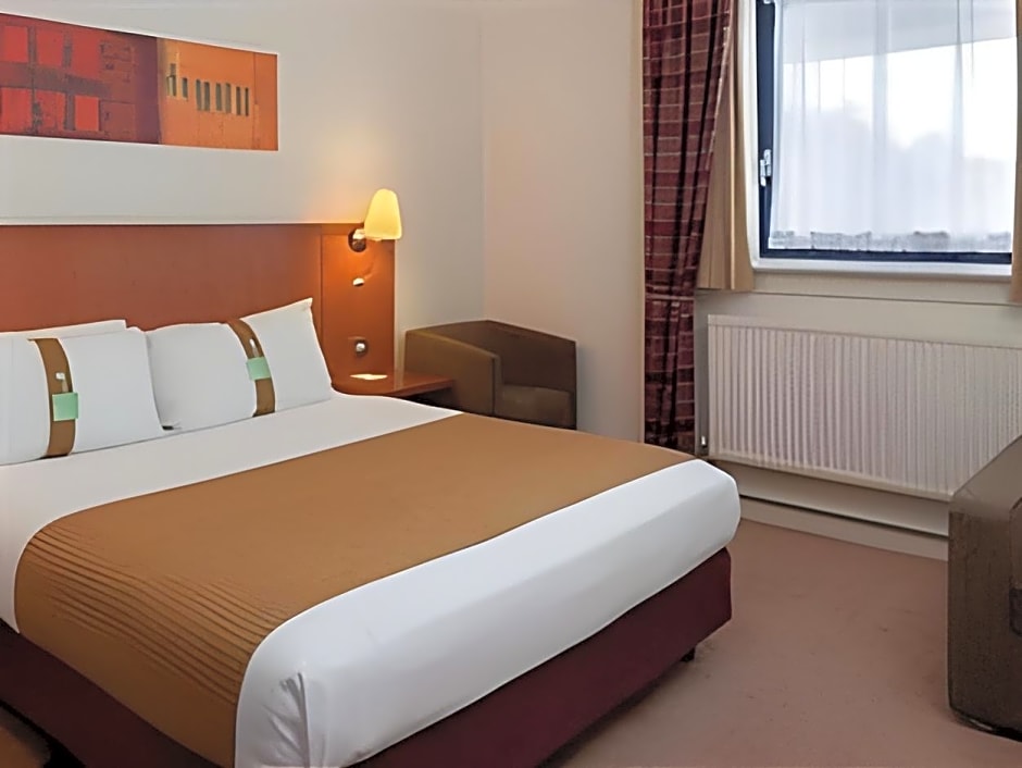 Holiday Inn Luton South - M1 Junction 9
