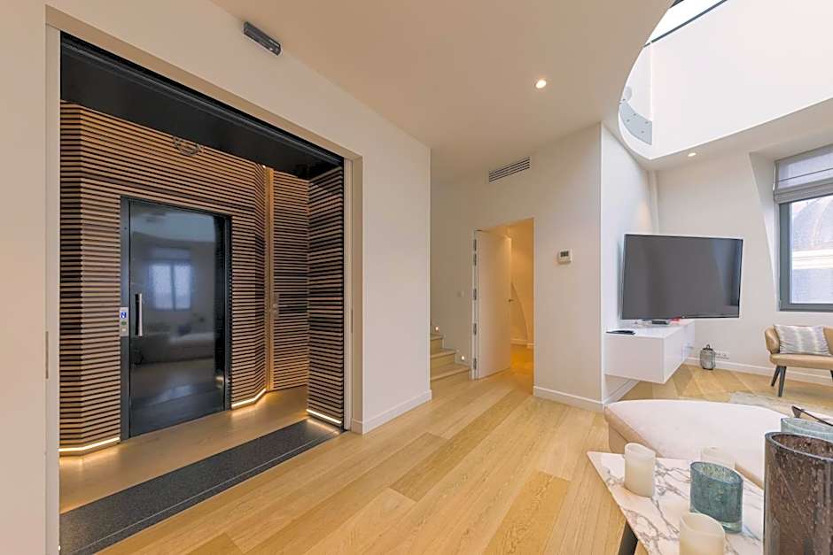 Triplex penthouse in the city center
