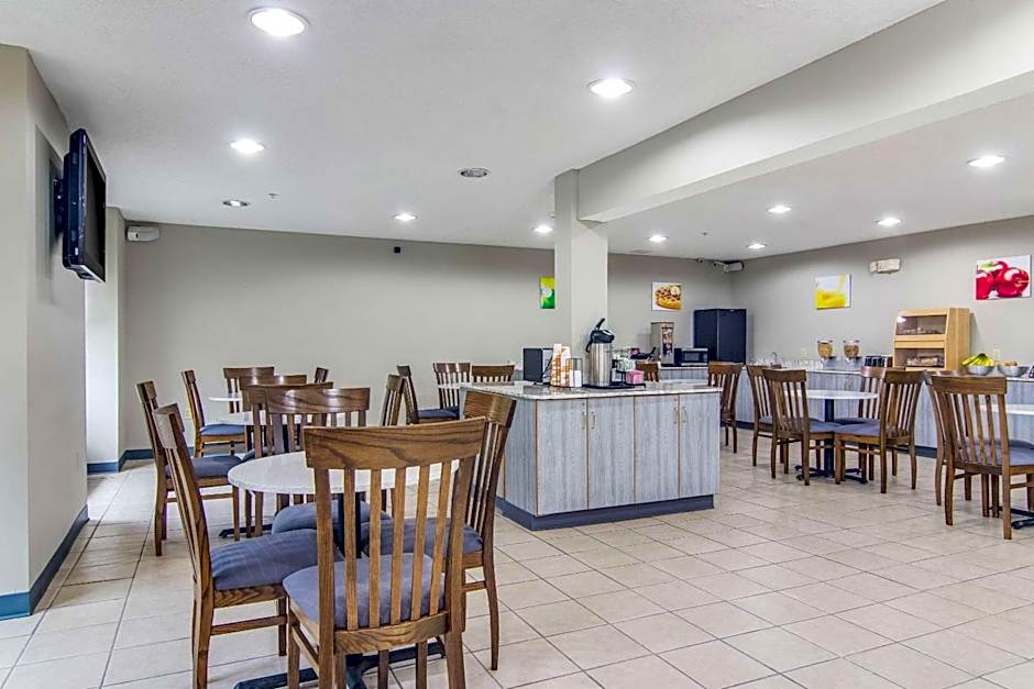 Quality Inn & Suites Grove City-Outlet Mall