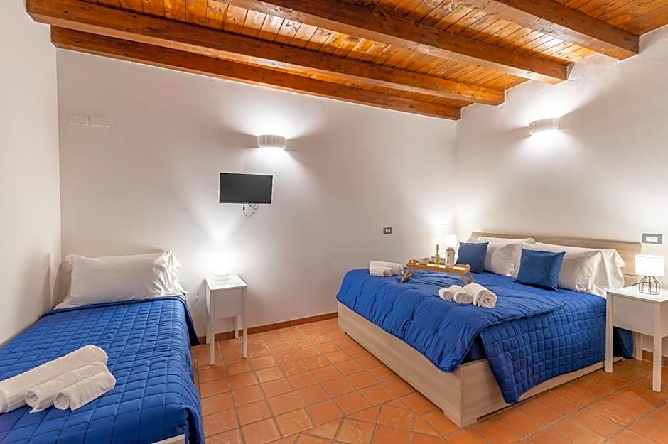 Elsa d'Ortigia - I TRE ARCHI