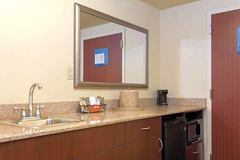 Hampton Inn By Hilton Schenectady