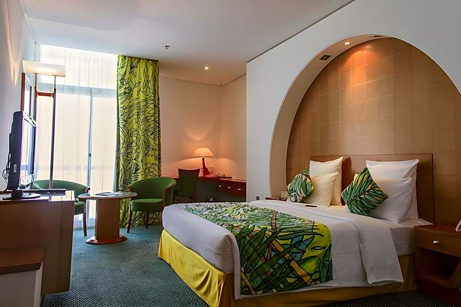 Oryx Grand Jebel Hafeet