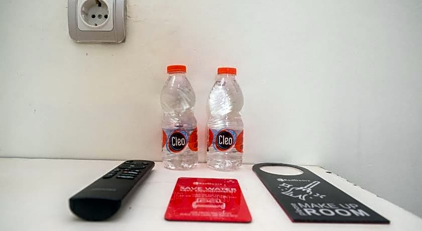 RedDoorz near Terminal Bus Purwokerto