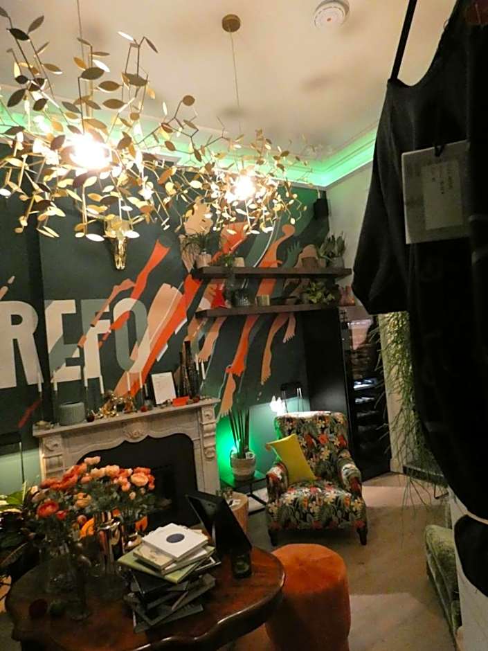 BareFoodGIULIA - Inspiration Hotel