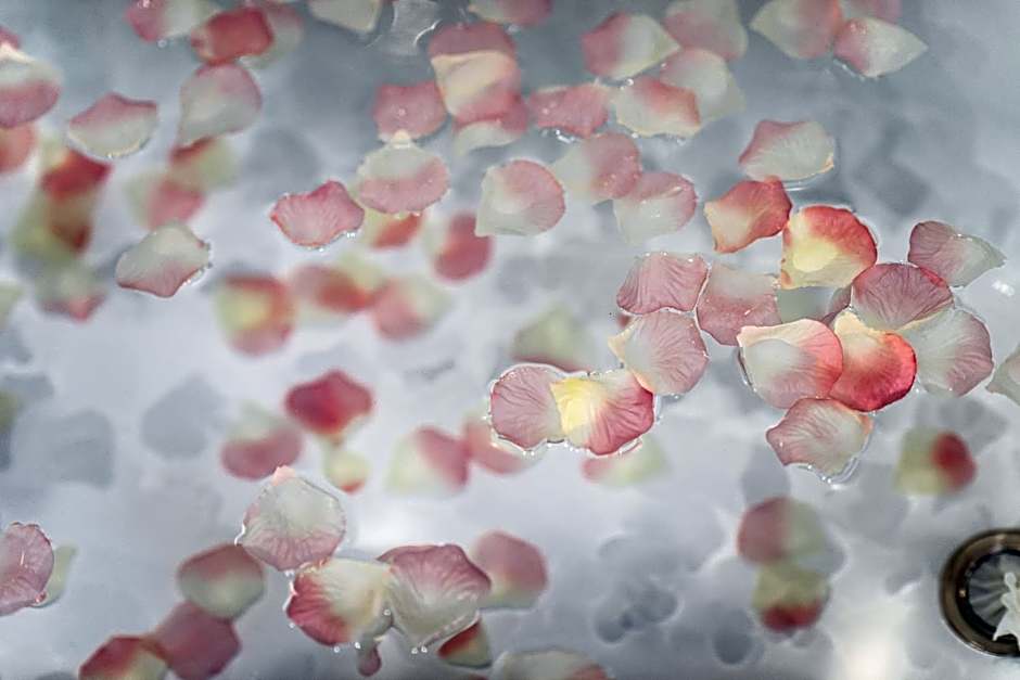 Matina Pefkos Aparthotel