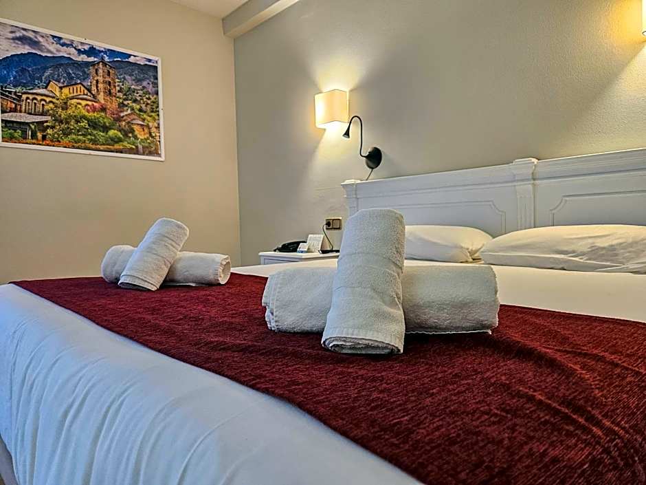 Hotel Pere D'Urg 3000