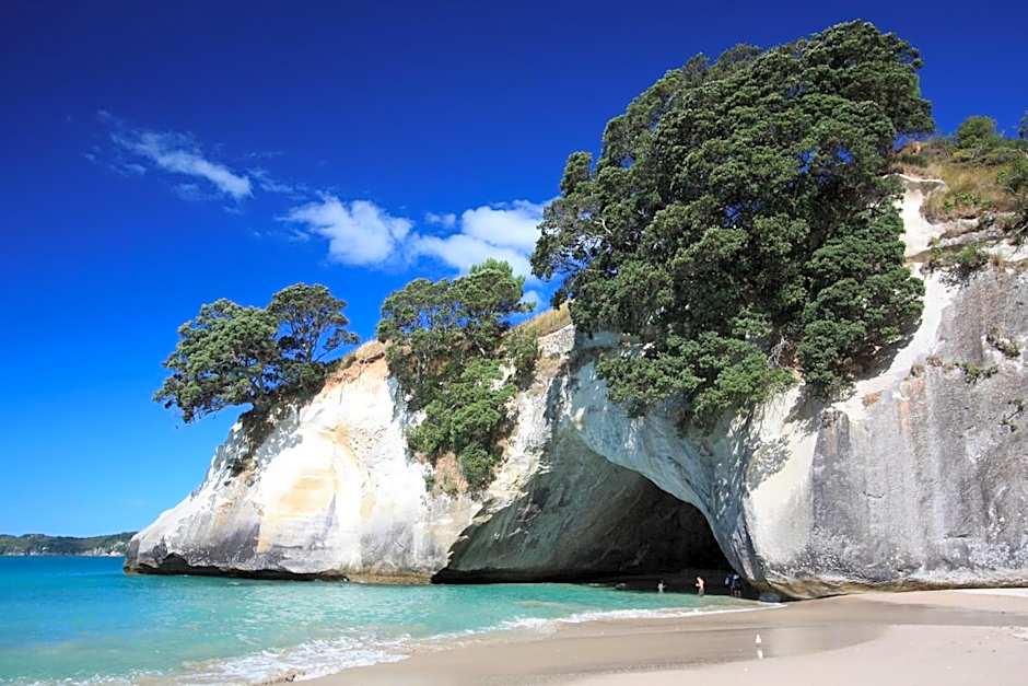 Hot Water Beach TOP 10 Holiday Park