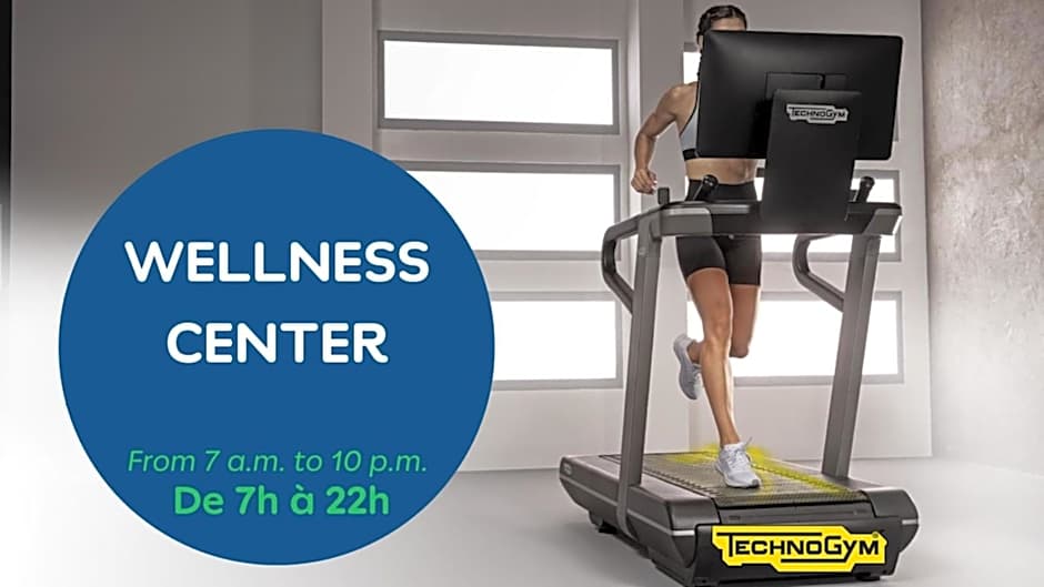 CAMPANILE VAL DE France