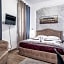 Bulldog Station Apartments with private WC, AC, TV