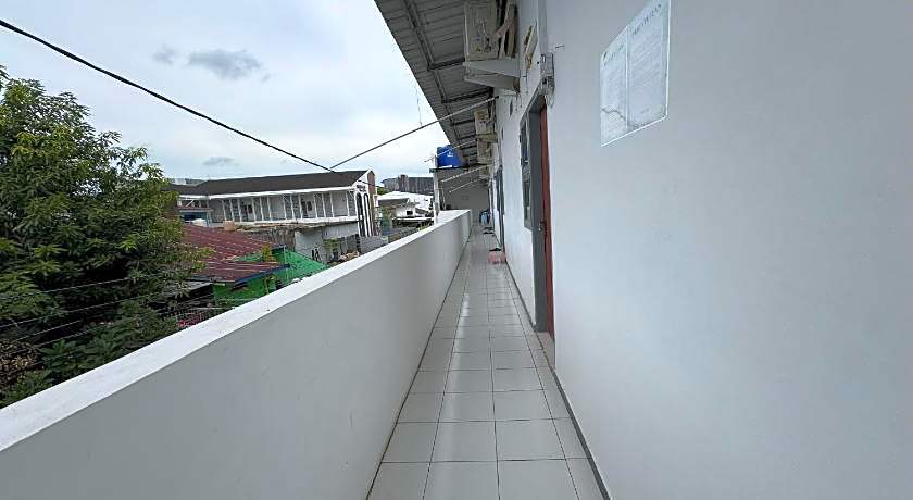 Hotel O Kost Reski 2 Near Tugu Perbatasan Takalar - Gowa