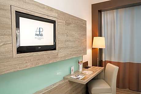 Premier King Room
