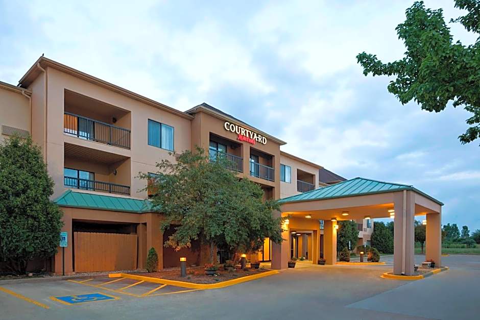 Courtyard by Marriott Springfield