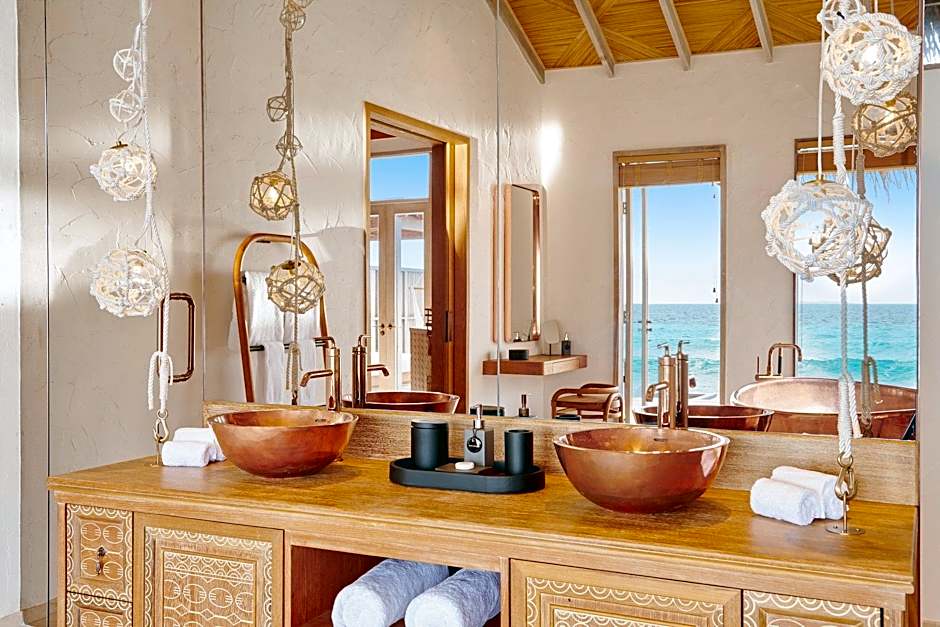 Sirru Fen Fushi Private Lagoon Resort Maldives