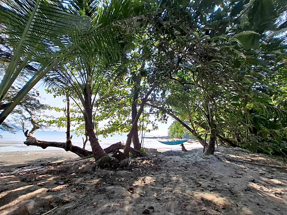 Baan Suan Kayoo 1 Long beach Aow Yai