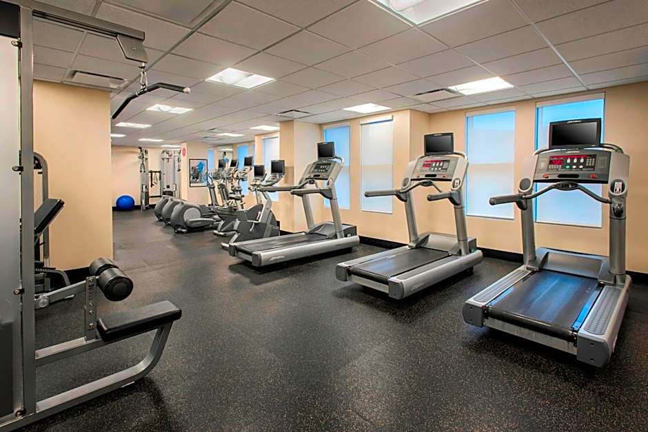 Residence Inn by Marriott Alexandria Old Town South at Carlyle