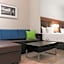 Days Inn & Suites by Wyndham Fort Myers Near JetBlue Park