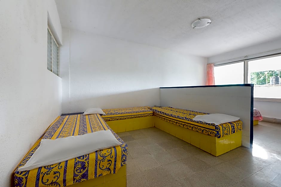 OYO Hotel Belmar,Caleta, Acapulco