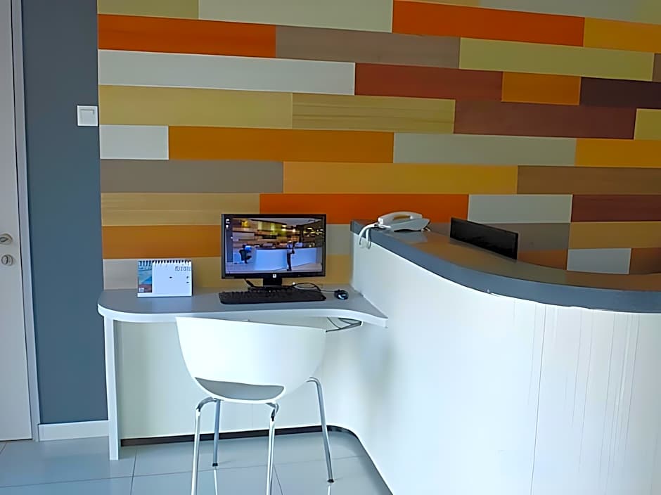 Uptown @ Subang Airport