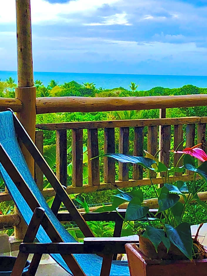 Eliza, Bangalô vista mar em Trancoso