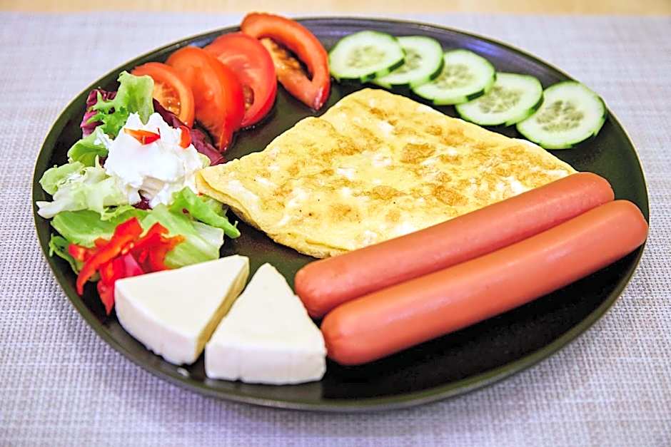 Laurus Motel Airport Tuzla