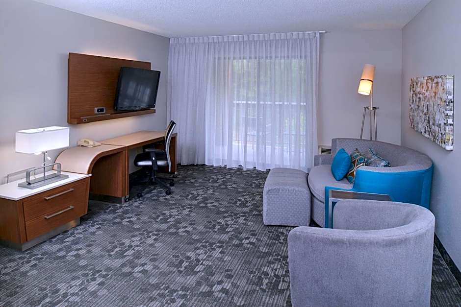 Courtyard by Marriott Atlanta Suwanee
