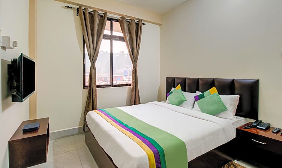 Treebo Staying Center