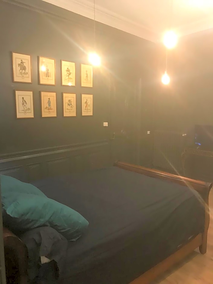 Chambre privée totalement indépendante au c¿ur de la ville