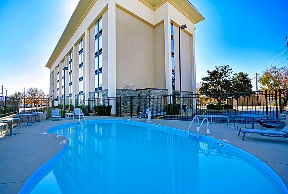 Hampton Inn By Hilton Athens