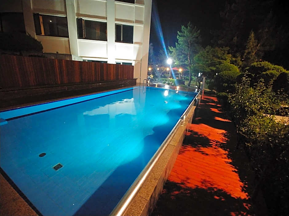 Gyeongpo Beach Hotel