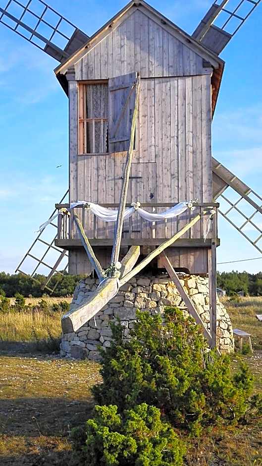 Ohessaare Windmill -Experience accommodation