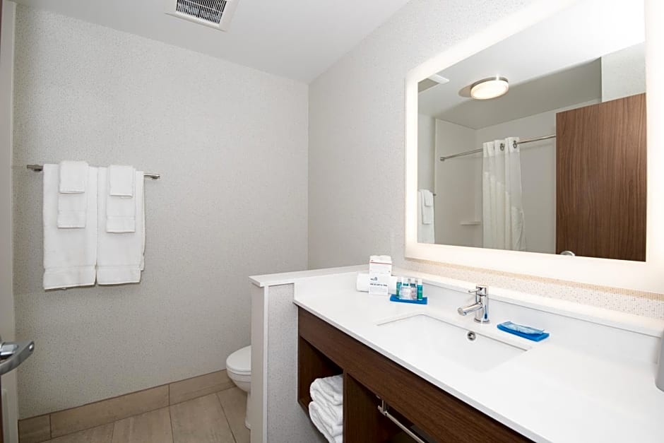 Holiday Inn Express & Suites Lehi - Thanksgiving Point, an IHG Hotel