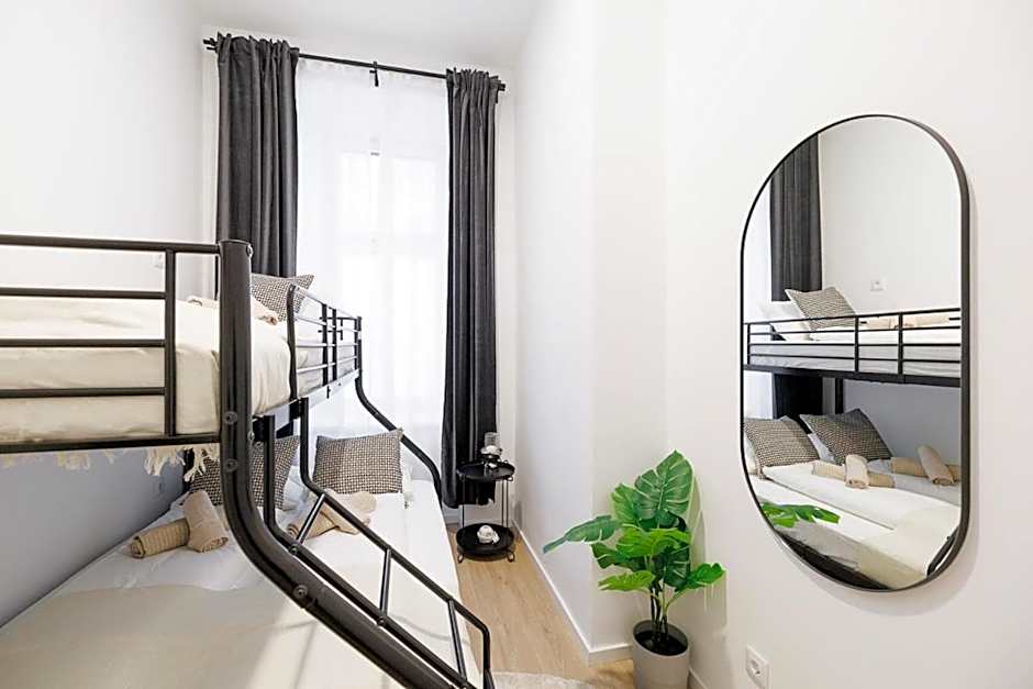 Central City Style Rooms by Home2