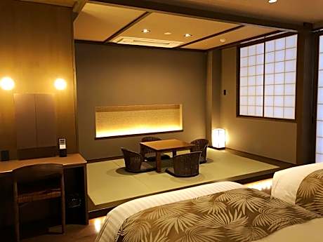 Annex Building Japanese Western Style Suite S