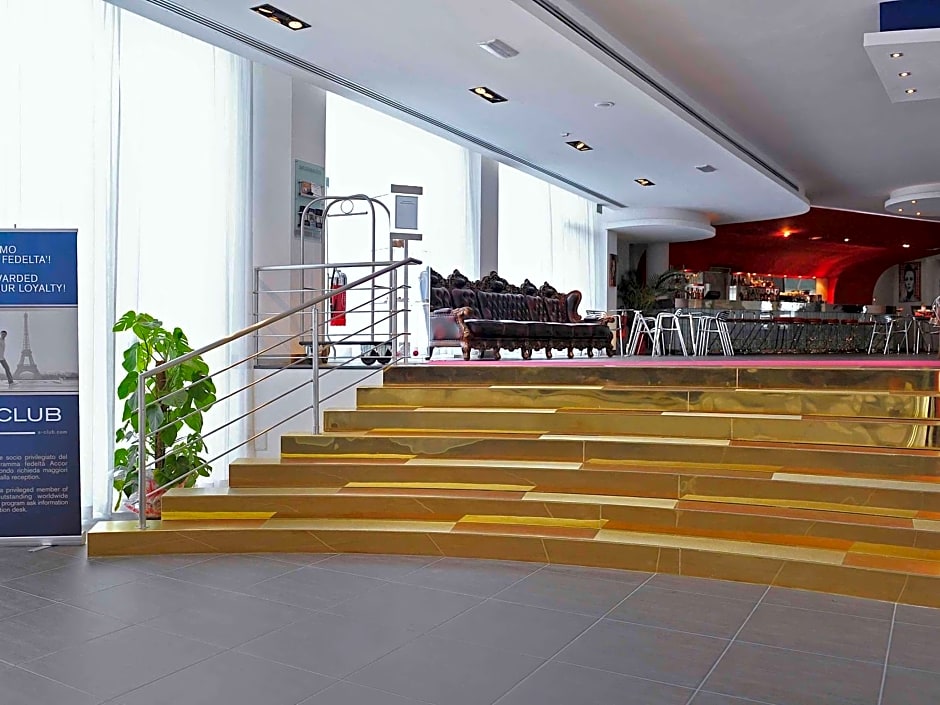 Mercure Olbia