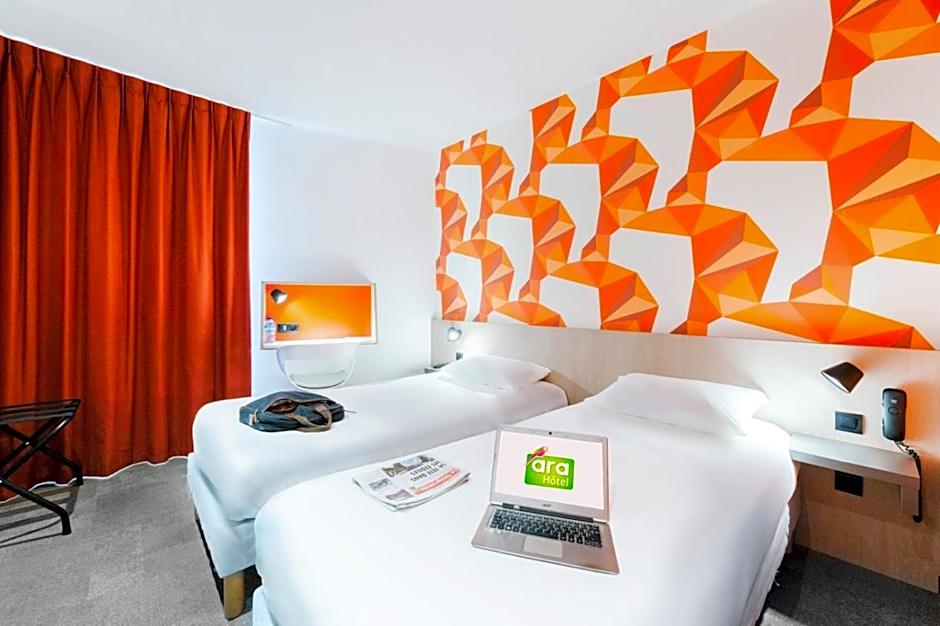 Zdjęcie 1 z 9 — 2 Beds