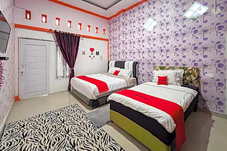 RedDoorz Syariah at Anggia & Anaqi Homestay Pagar Alam