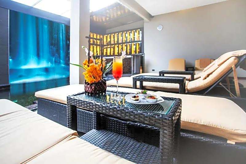 Poseidon Boutique Hotel