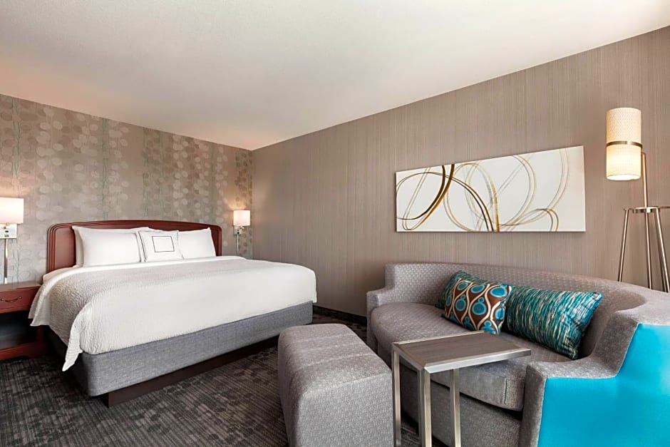 Courtyard By Marriott Salinas Monterey