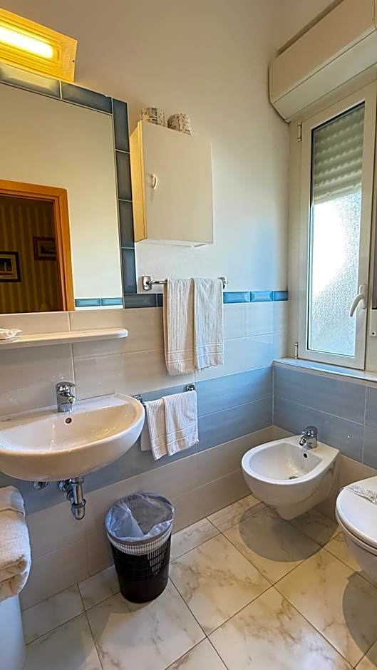 Hotel Ariella