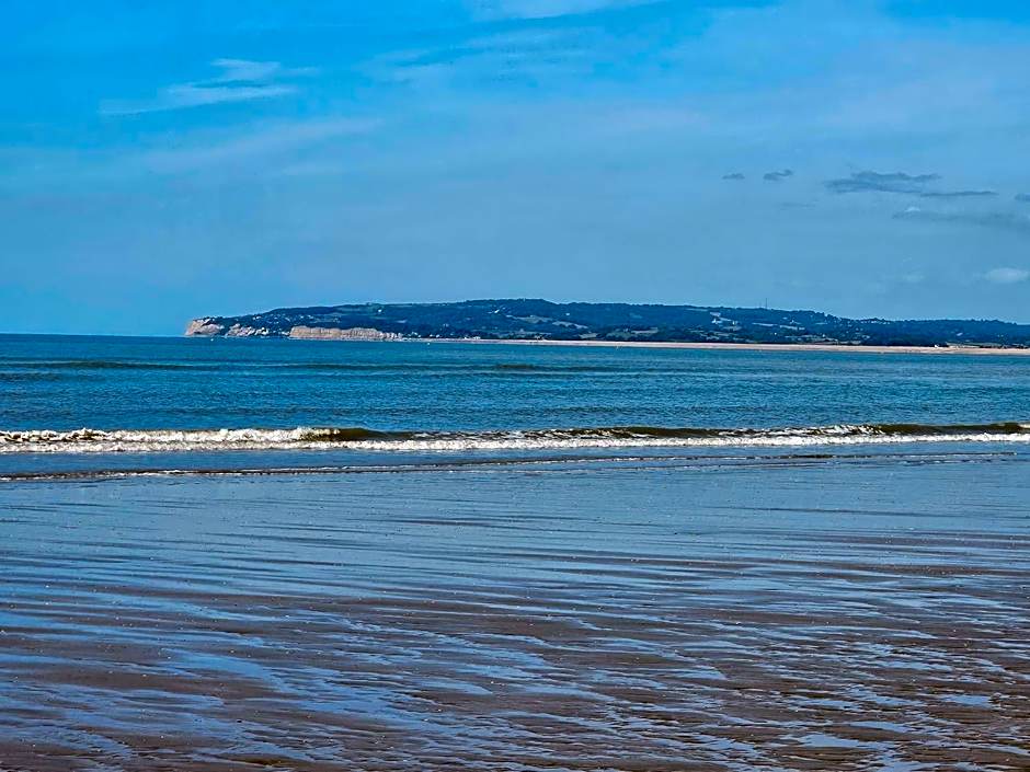 WillowWay168, Tranquility Family Home