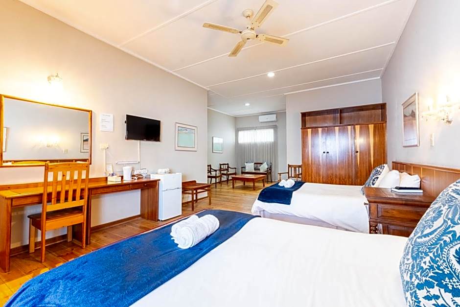 Karoo Country Inn