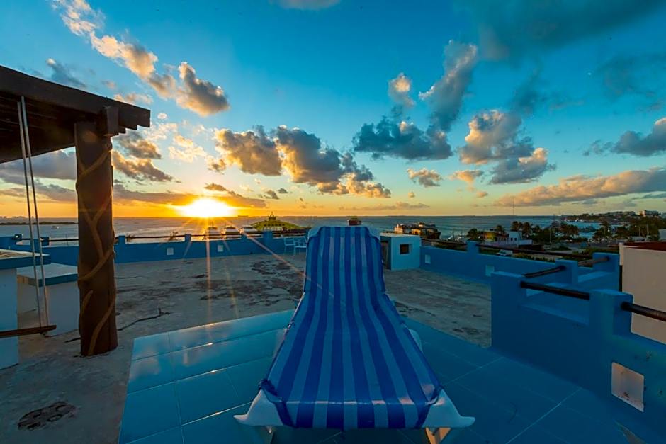 Casa Cielo Studio 1 with Tropical Garden Patio