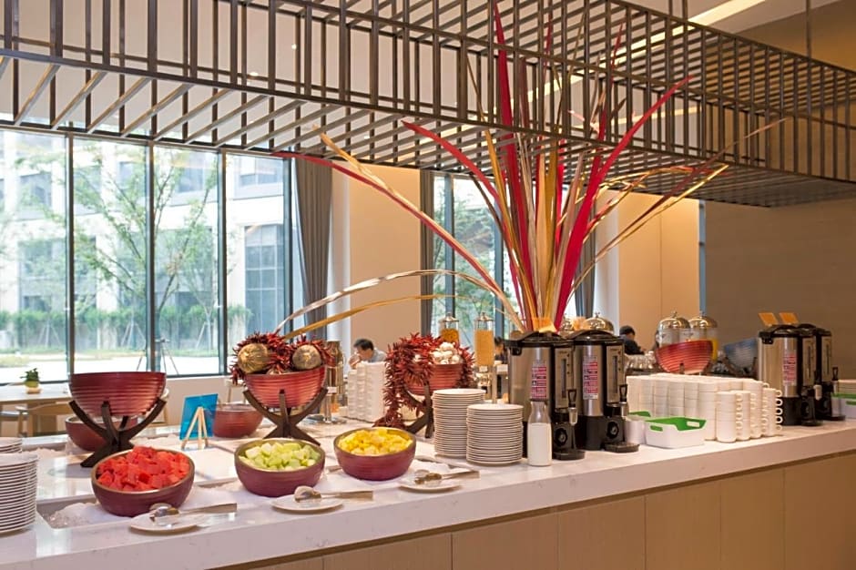 Q-Box Hotel Shanghai Sanjiagang