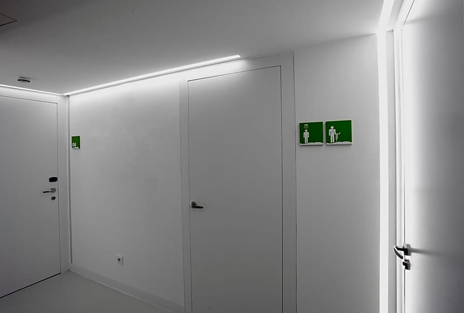 Sant Jordi Hostels Gracia